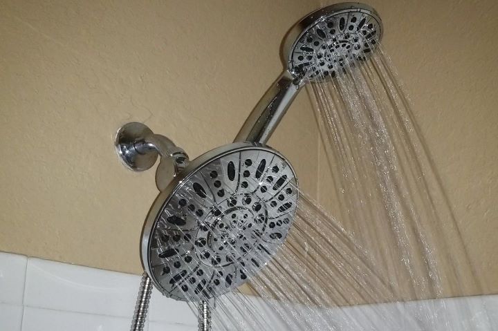 Validating how easy to install the shower head with handheld combos