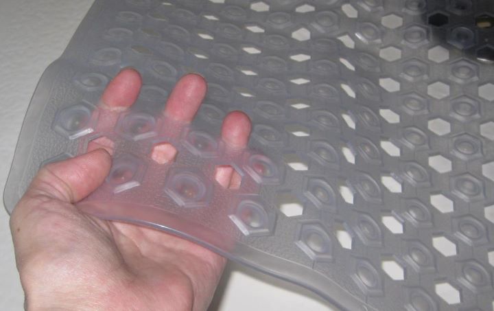 Reviewing the quality of the nonslip shower mats