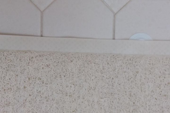 Confirming how durable the Huji nonslip shower mats